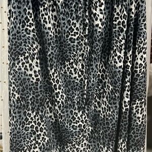 Crescent Rive skirt 2/3 Leopard Print Maxi Skirt with pockets